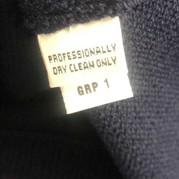 🤍 EUC Like New St. John Basics Knit - Picture 3 of 3